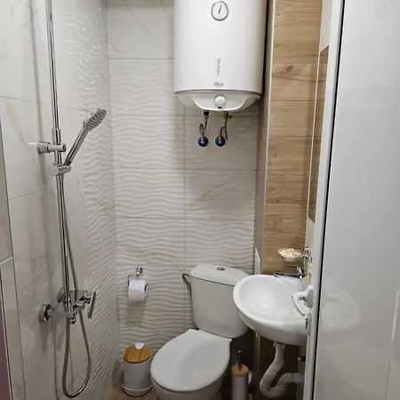 Апартаменты 7 *