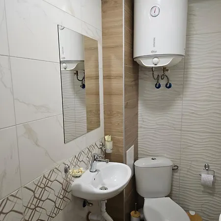 7 * Велико-Тырново